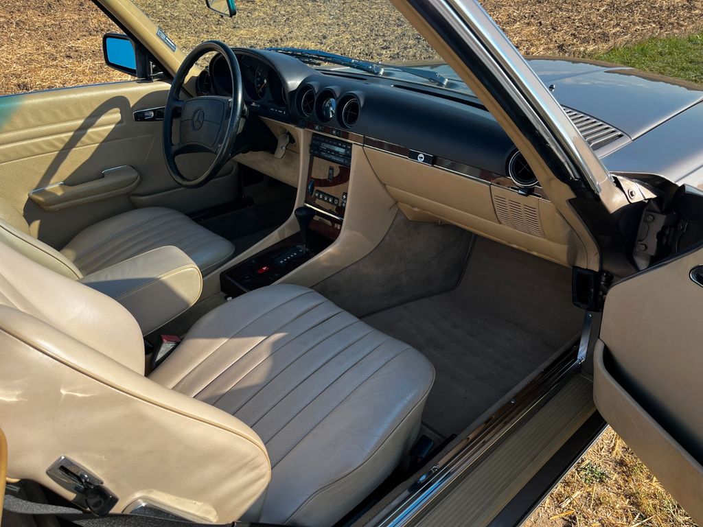 Mercedes-Benz SL 560 1987