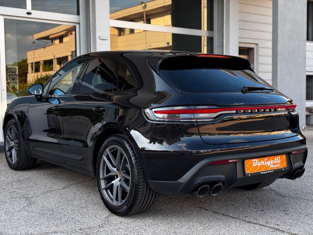 Porsche Macan 2022