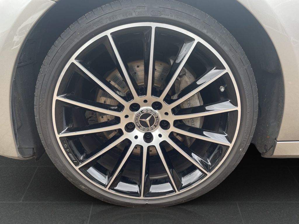 Mercedes-Benz E 220 2022