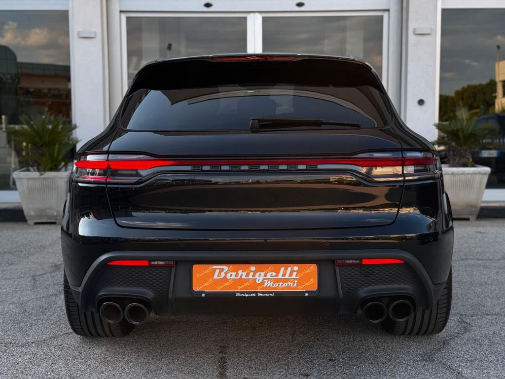 Porsche Macan 2022