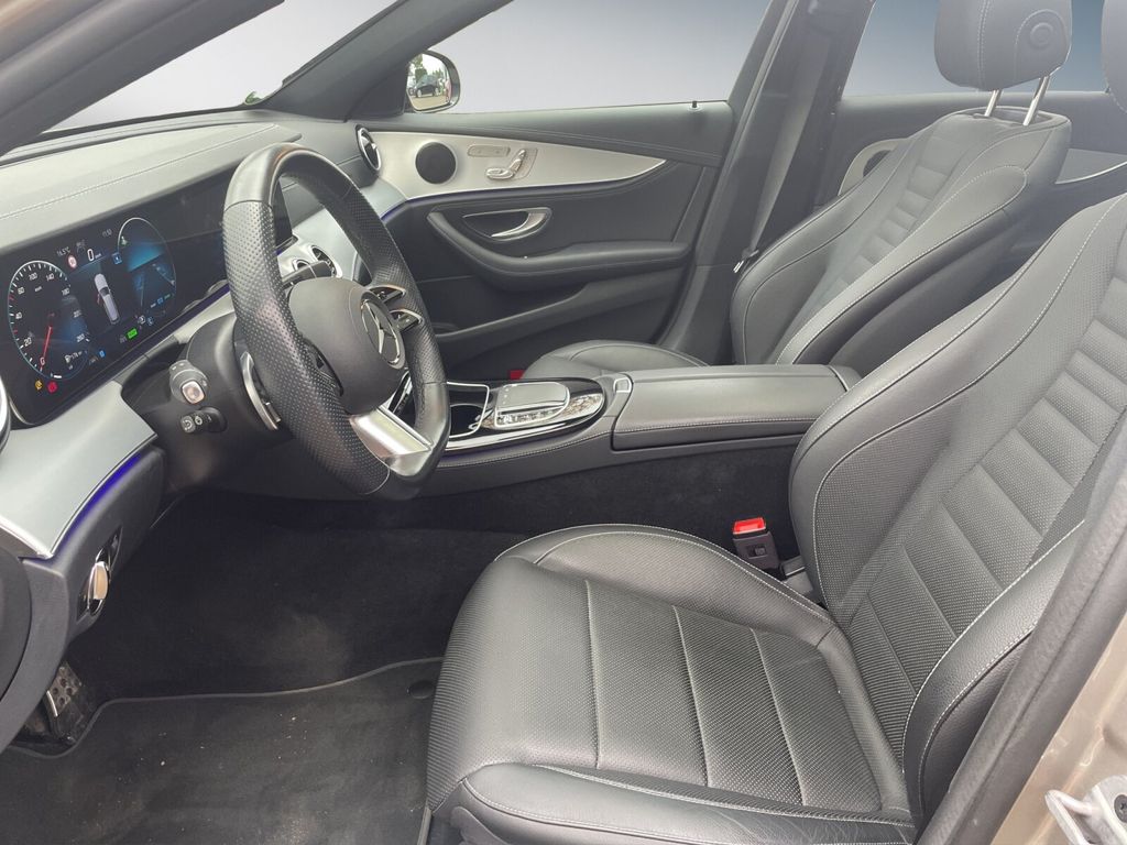 Mercedes-Benz E 220 2022