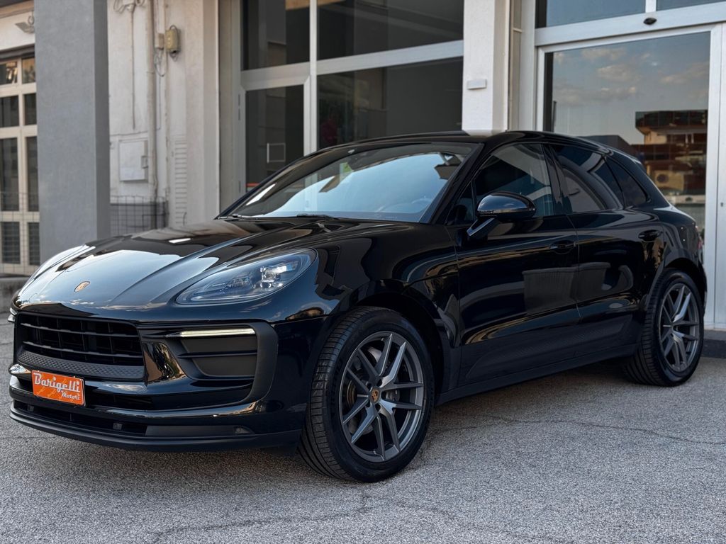 Porsche Macan 2022