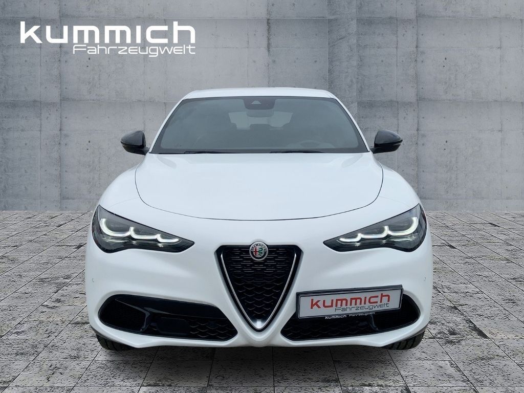 Alfa Romeo Stelvio 2023