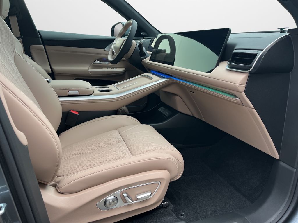 XPENG G9