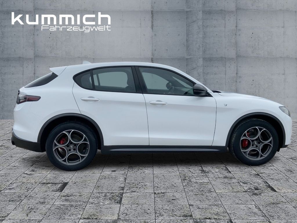 Alfa Romeo Stelvio 2023