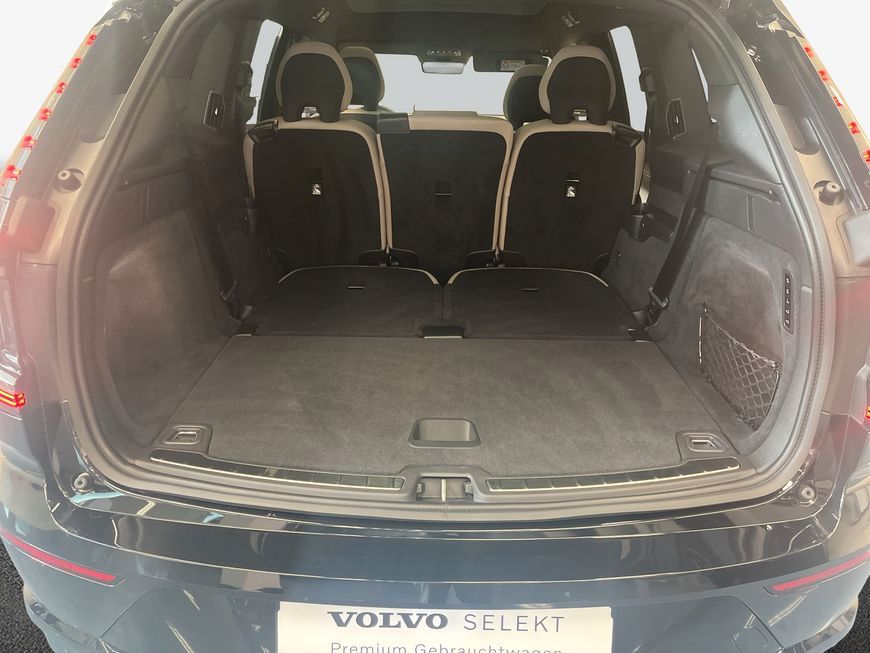 Volvo EX90 2025