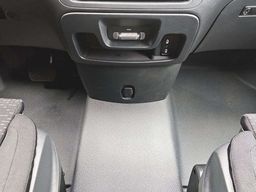 Mercedes-Benz Vito 2024