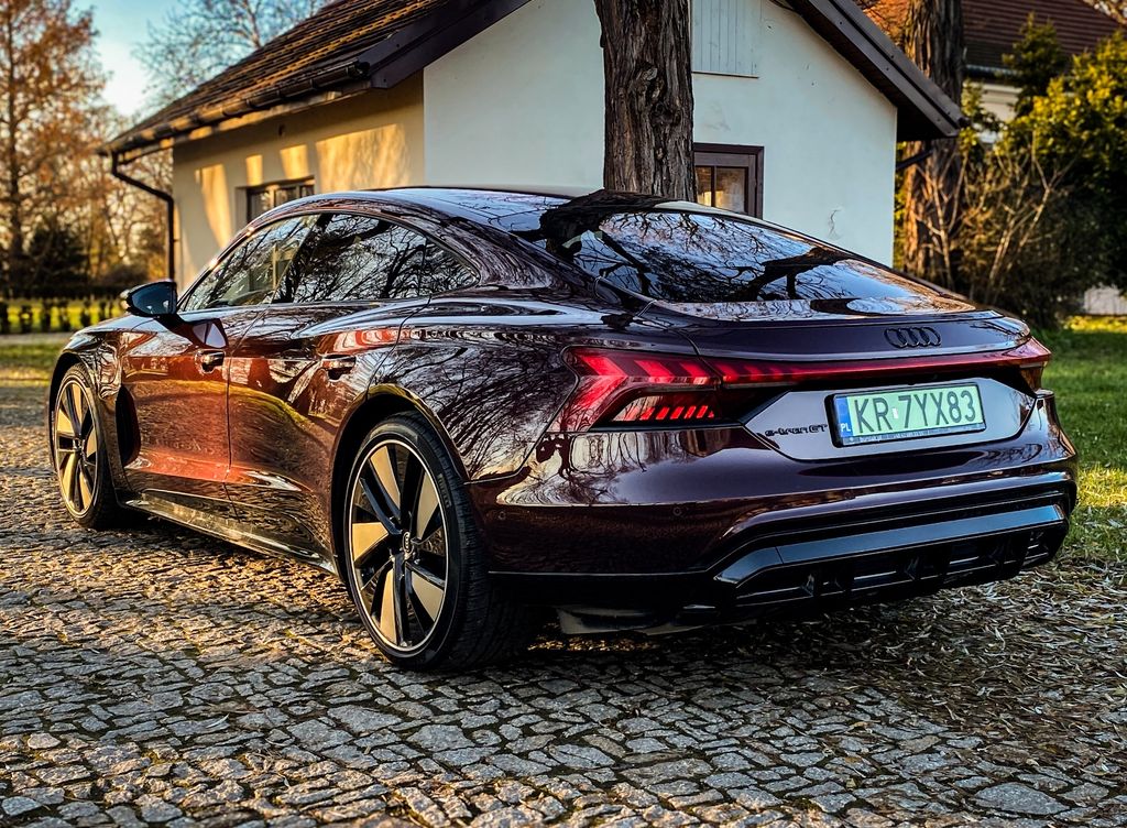 Audi e-tron GT 2021