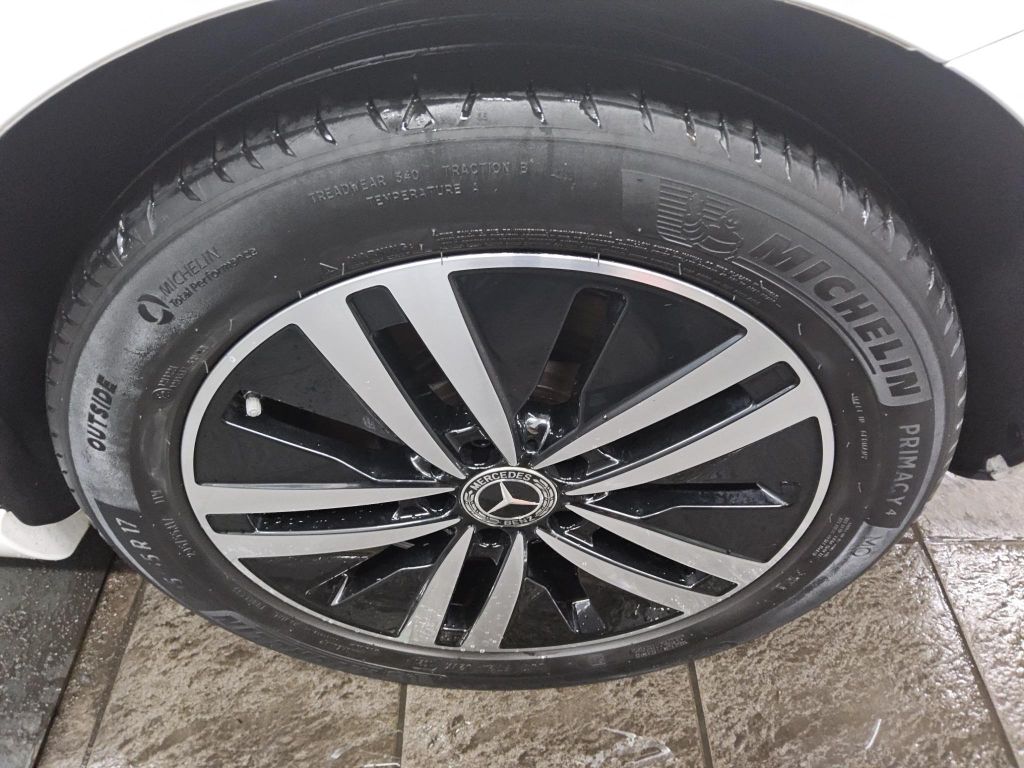 Mercedes-Benz B 250 2022