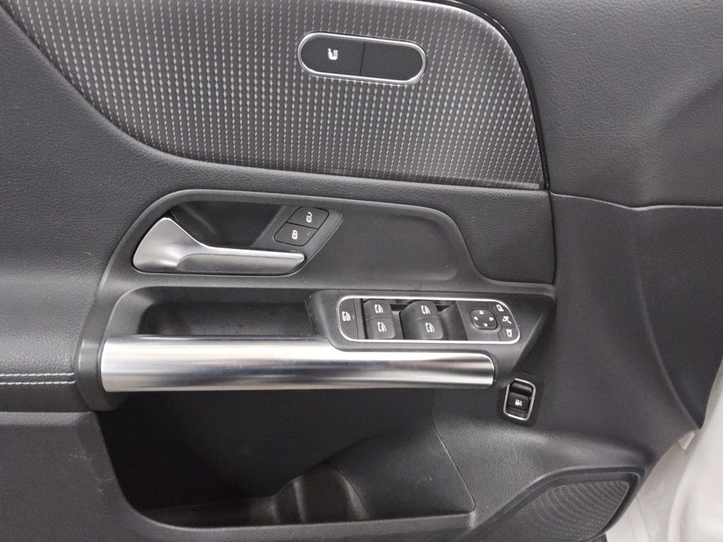 Mercedes-Benz B 250 2022