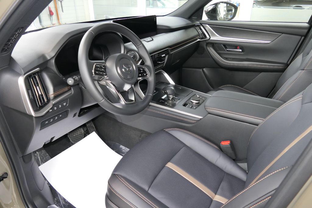 Mazda CX-60 2025