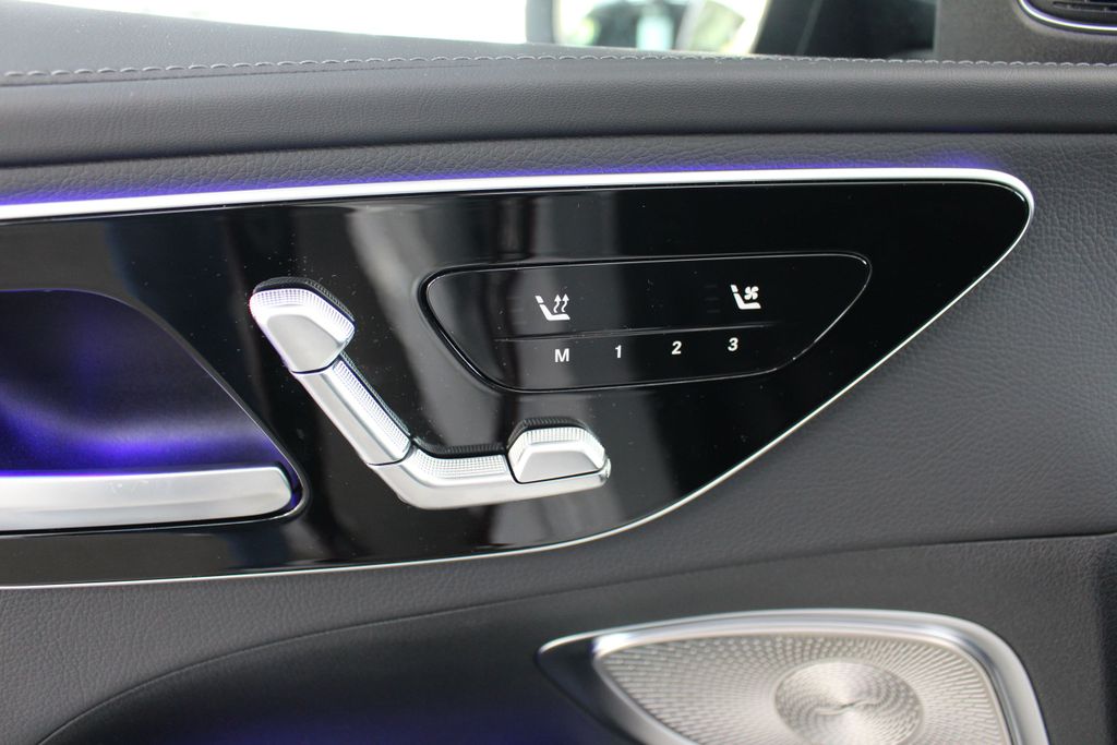 Mercedes-Benz C 220 2025