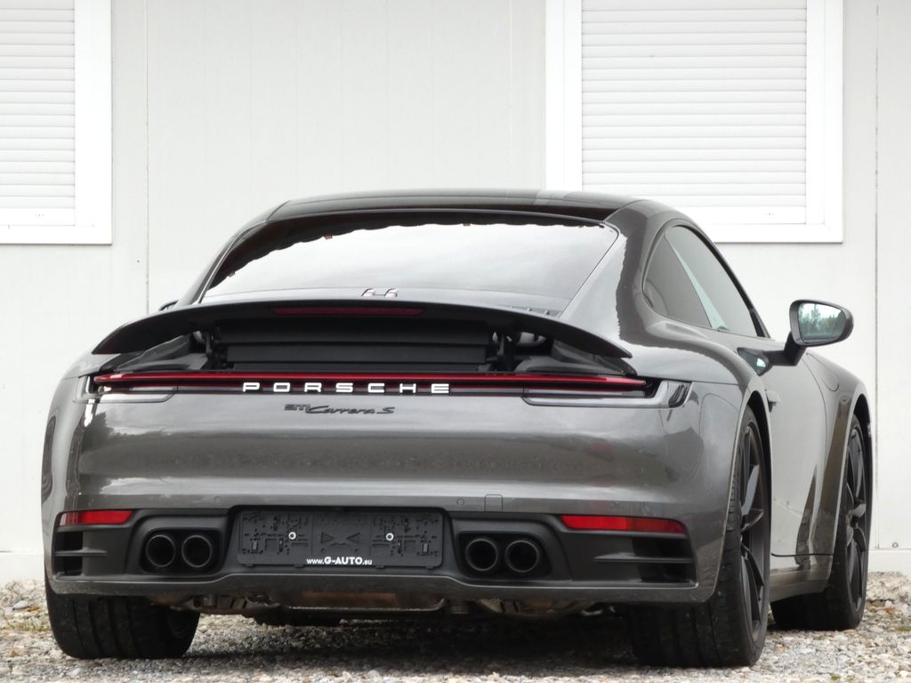 Porsche 992 2021