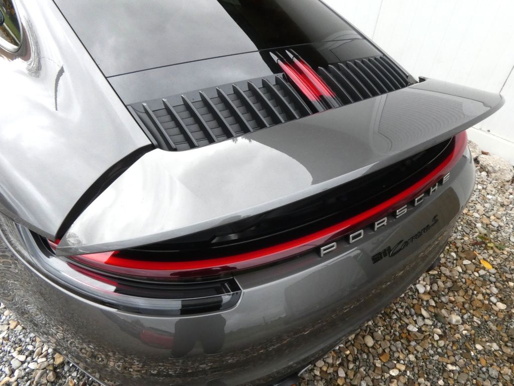 Porsche 992 2021