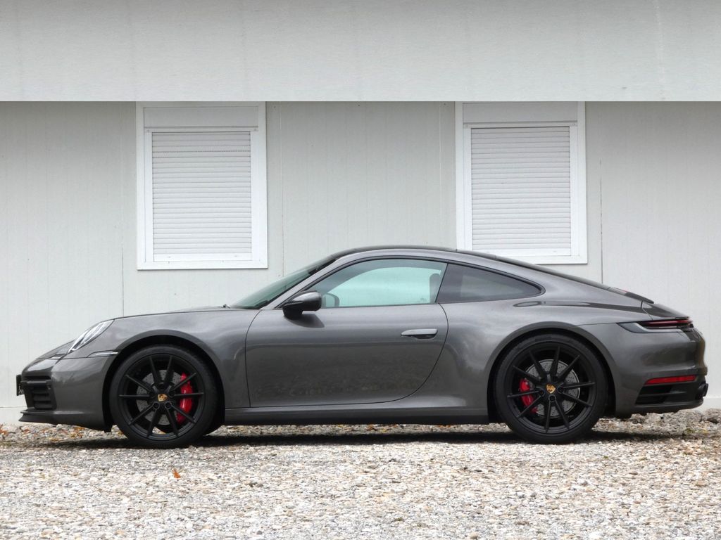 Porsche 992 2021