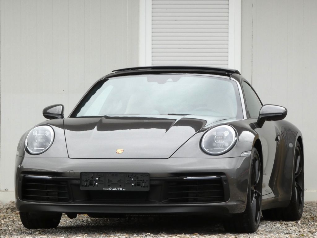 Porsche 992 2021