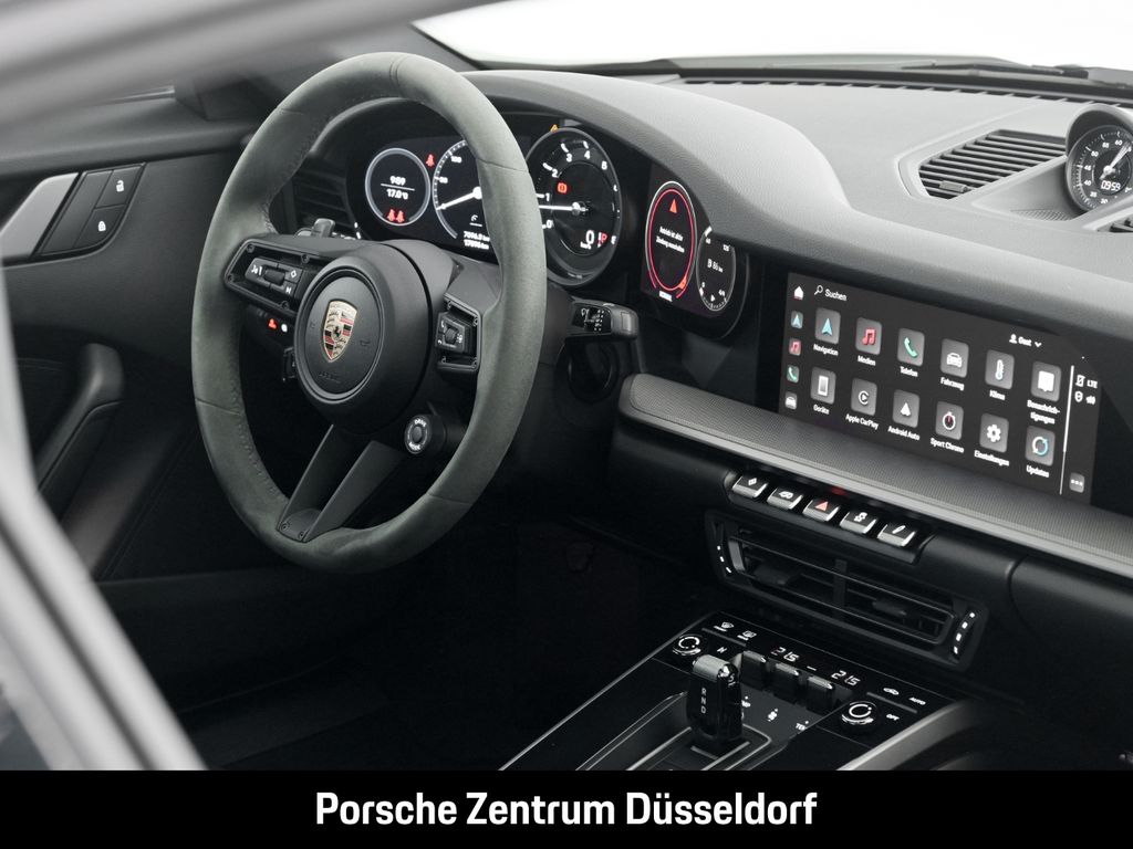 Porsche 992 2024