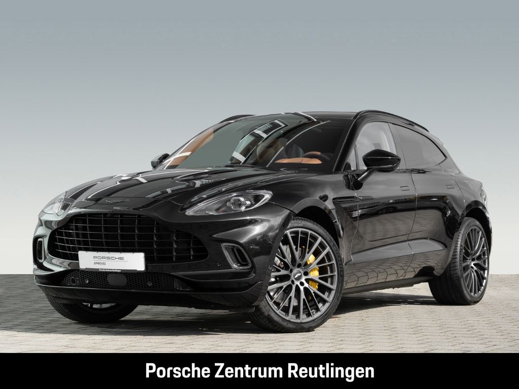 Aston Martin DBX 2022