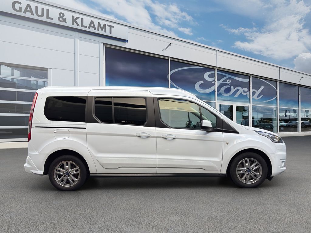 Ford Grand Tourneo 2021