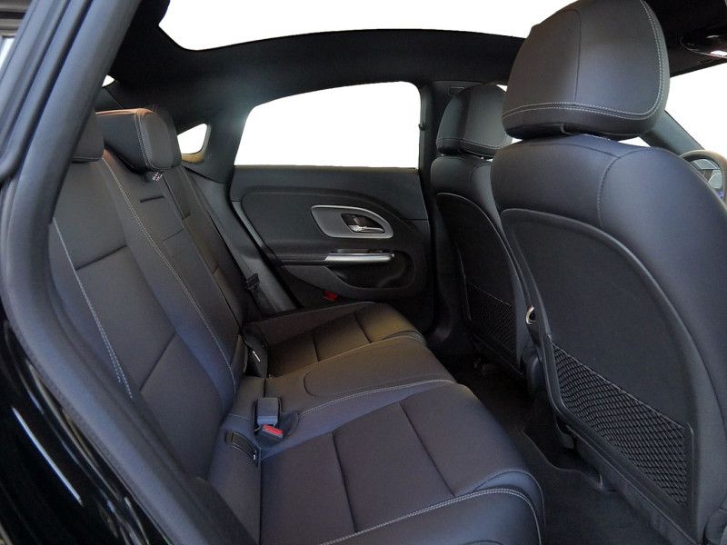 Mercedes-Benz CLA 250 2025