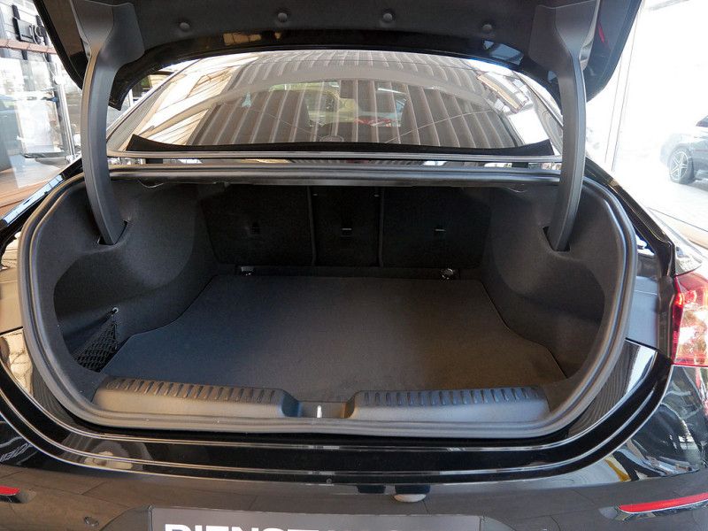 Mercedes-Benz CLA 250 2025