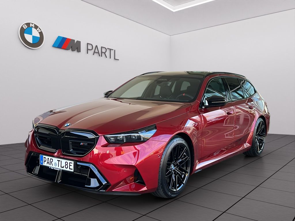 BMW M5 2025