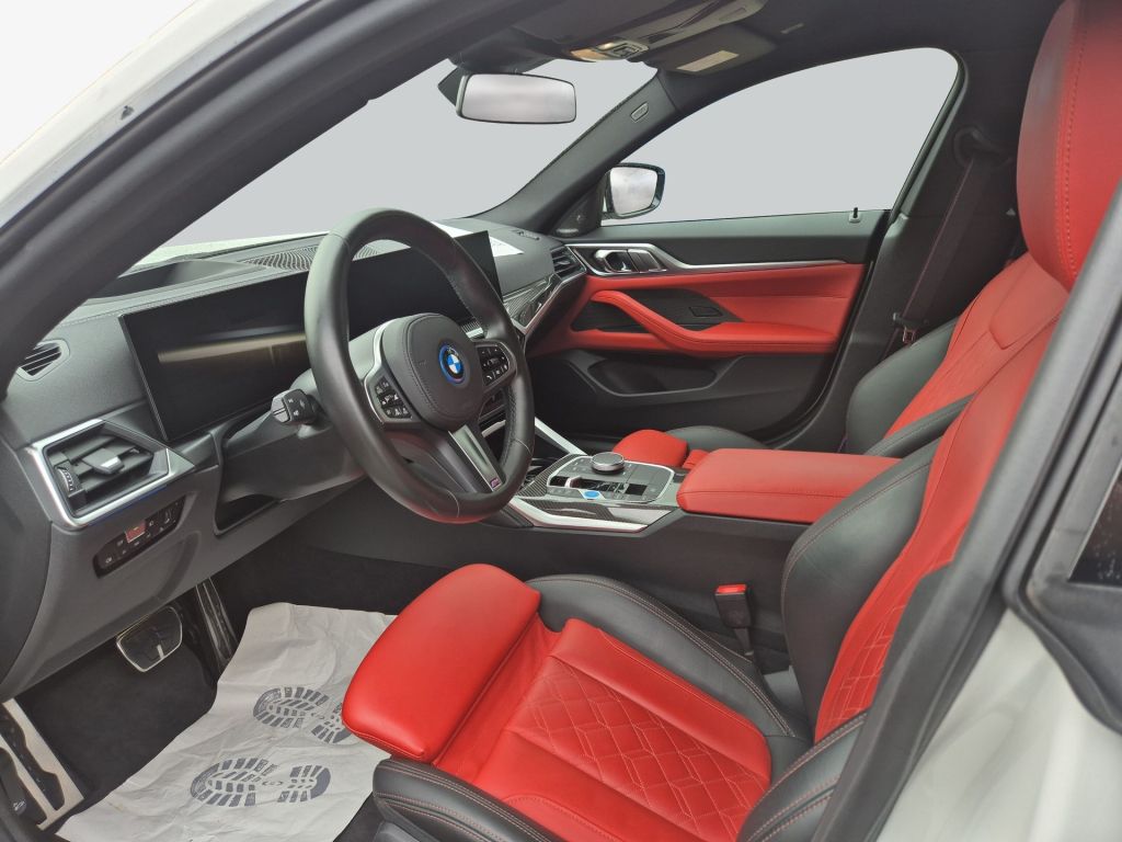 BMW i4 2023