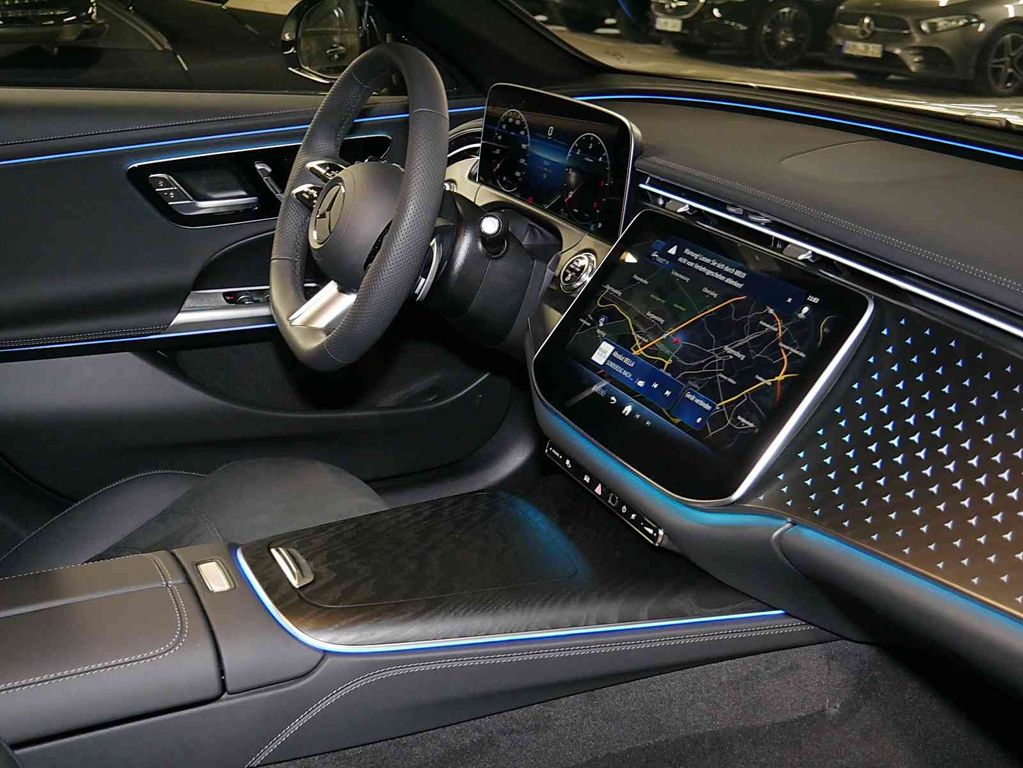 Mercedes-Benz E 200 2025