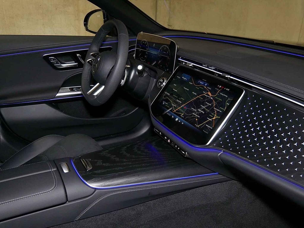 Mercedes-Benz E 200 2025