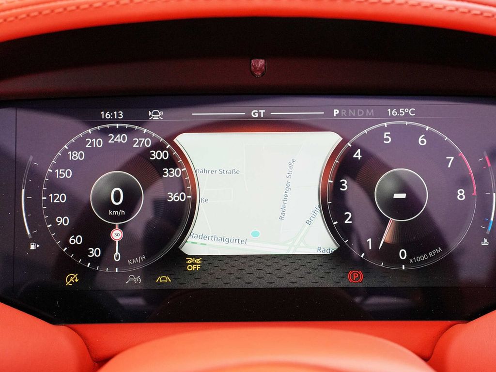 Aston Martin DB12 2024