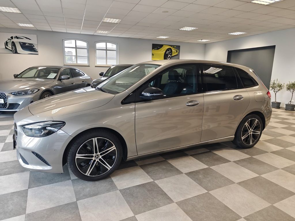 Mercedes-Benz B 180 2020