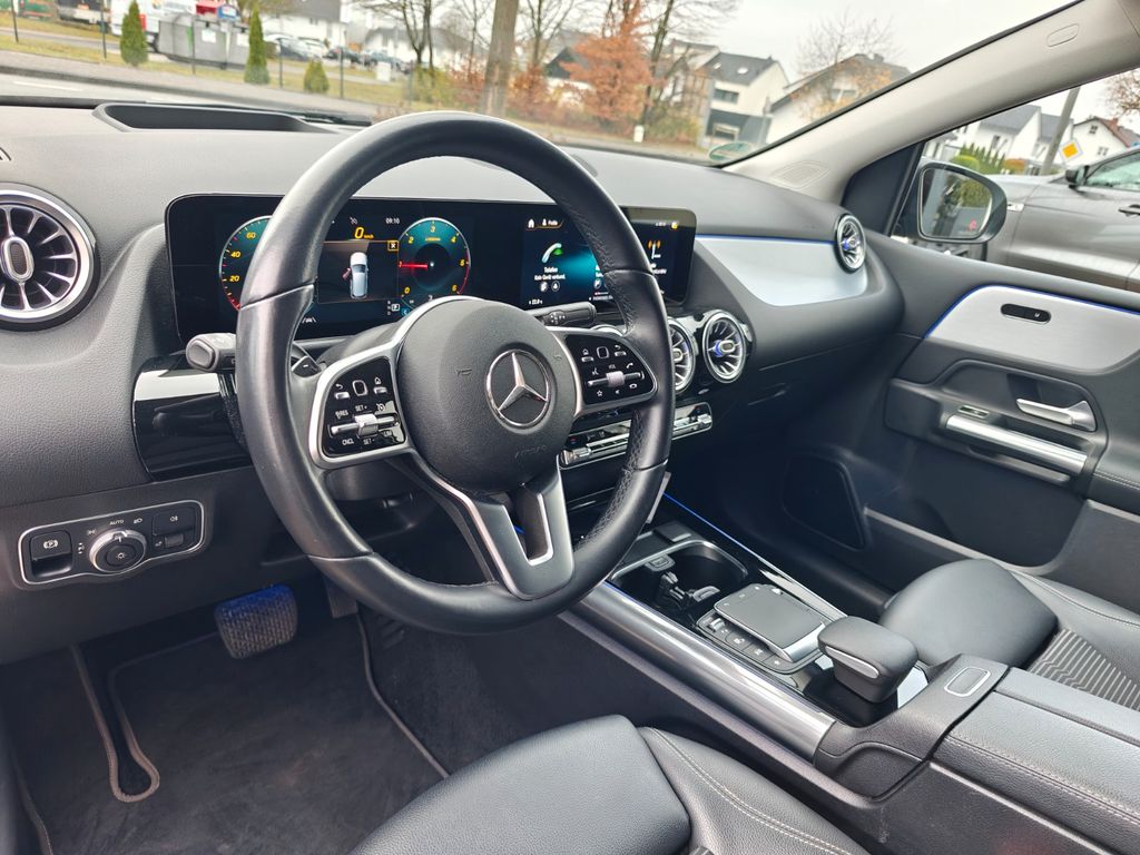 Mercedes-Benz B 180 2020