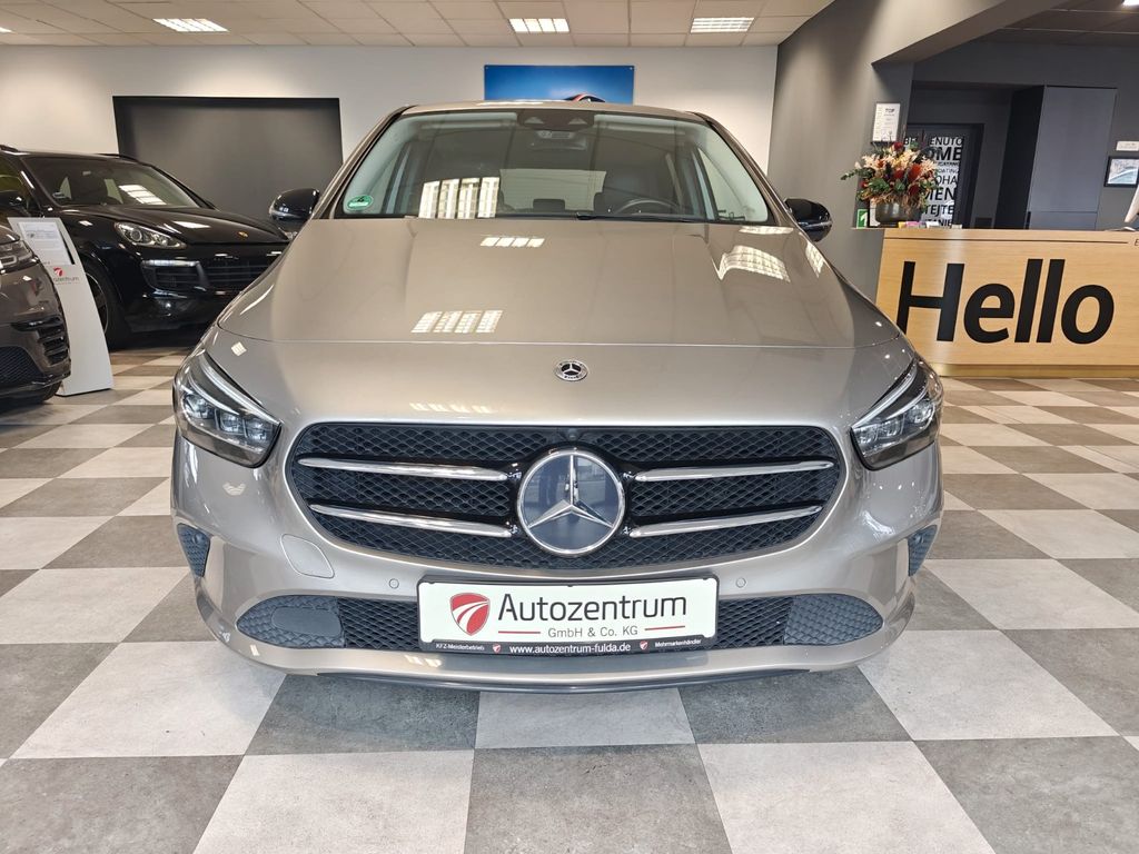 Mercedes-Benz B 180 2020
