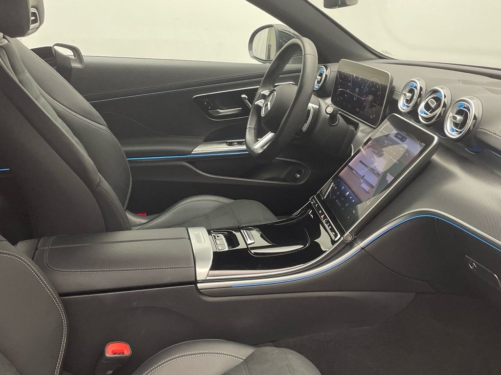 Mercedes-Benz CLE 200 2024