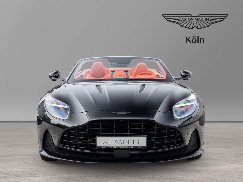 Aston Martin DB12 2024