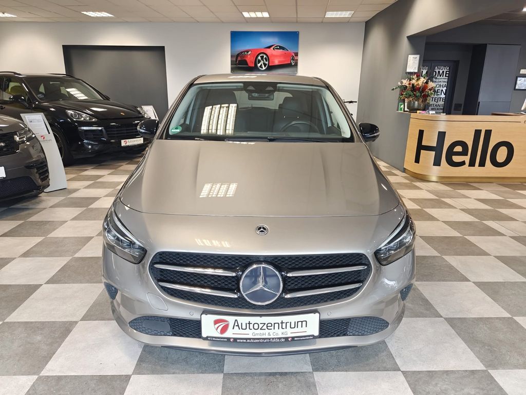 Mercedes-Benz B 180 2020