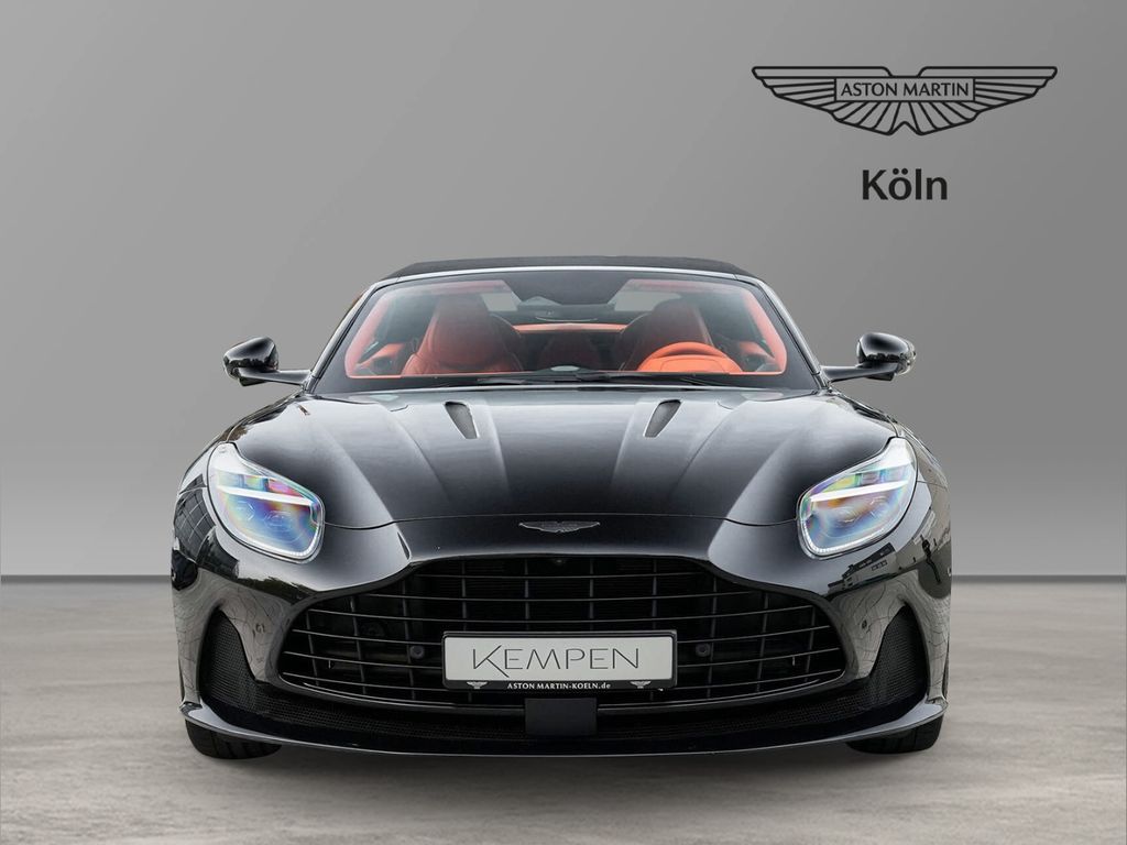 Aston Martin DB12 2024