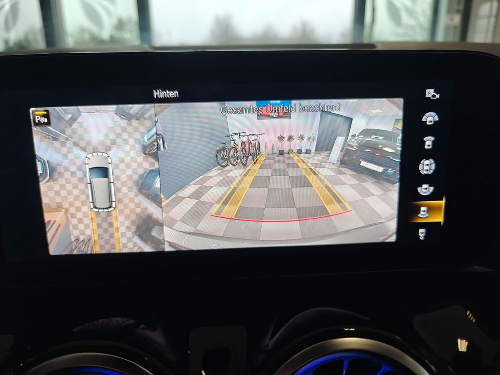 Mercedes-Benz B 180 2020