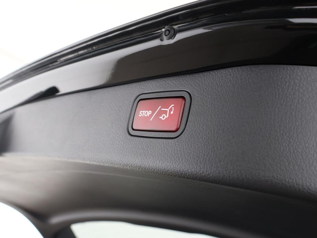 Mercedes-Benz C 220 2025