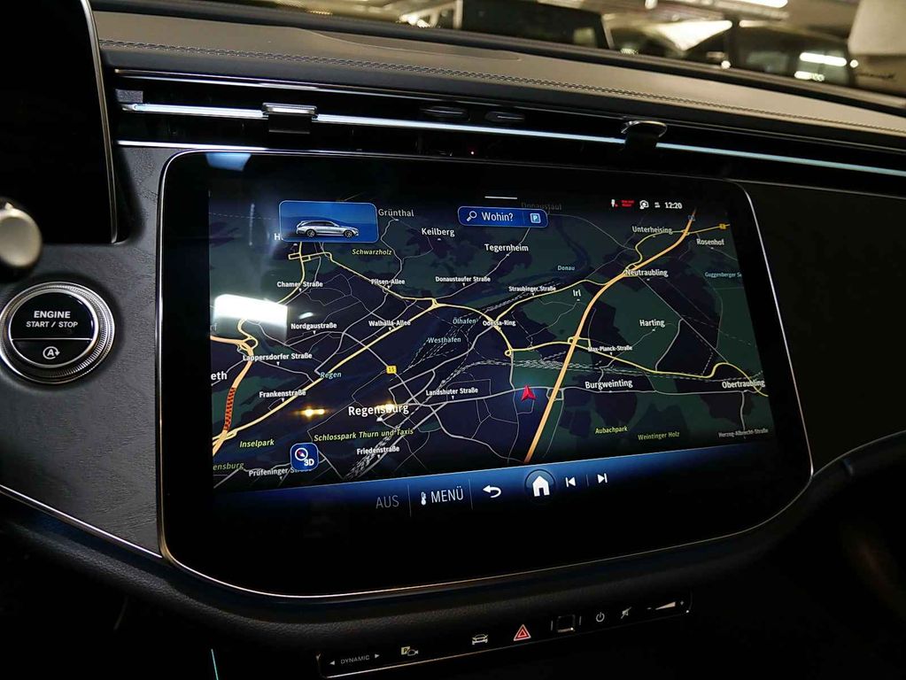 Mercedes-Benz E 220 2025