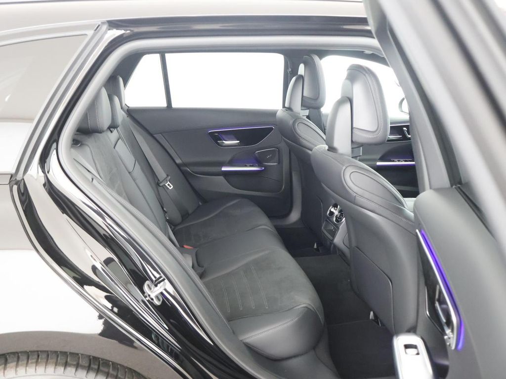 Mercedes-Benz C 220 2025