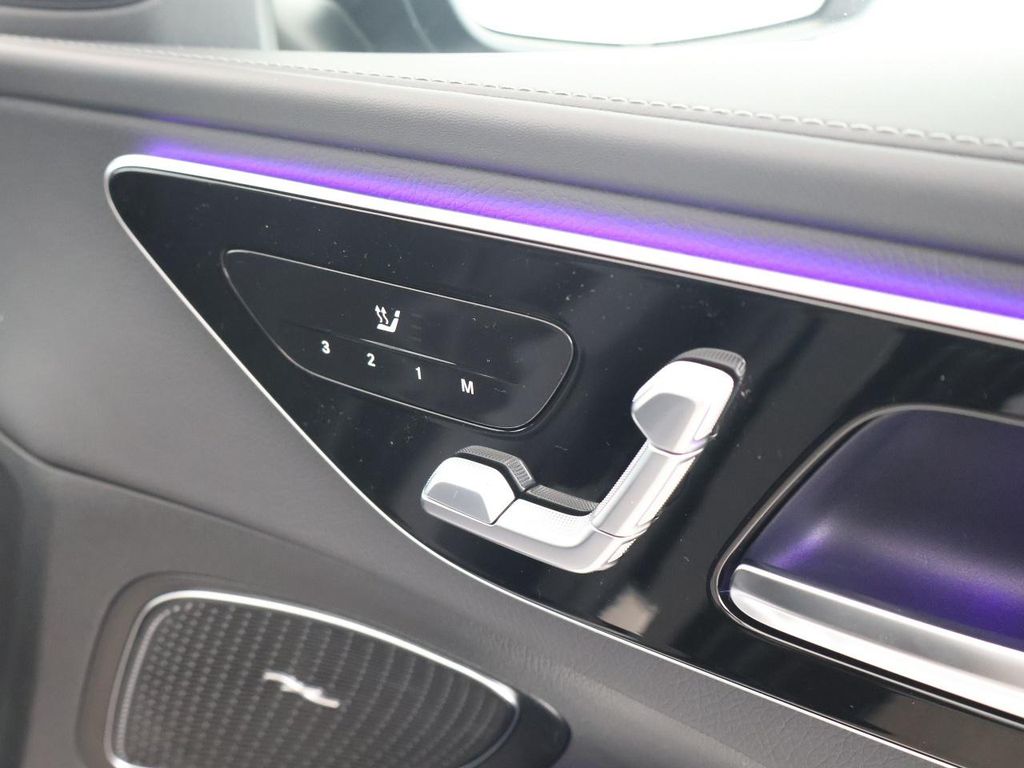 Mercedes-Benz C 220 2025