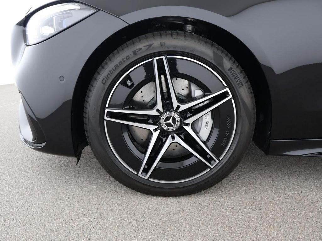 Mercedes-Benz C 220 2025