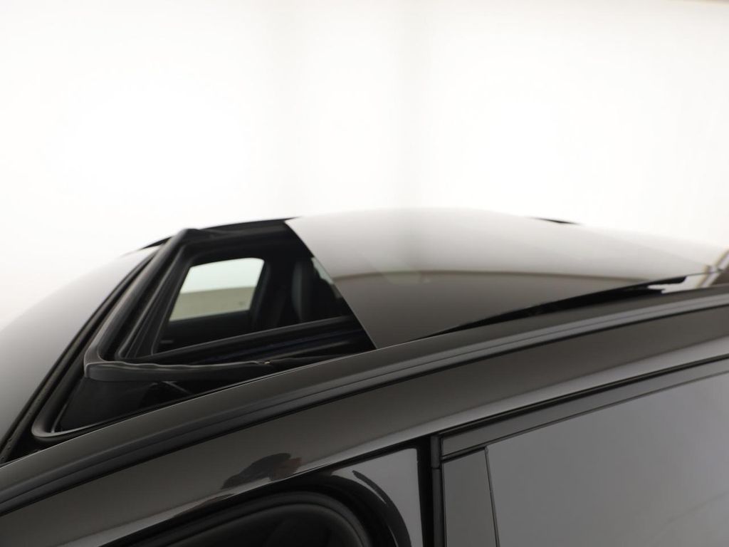 Mercedes-Benz C 220 2025