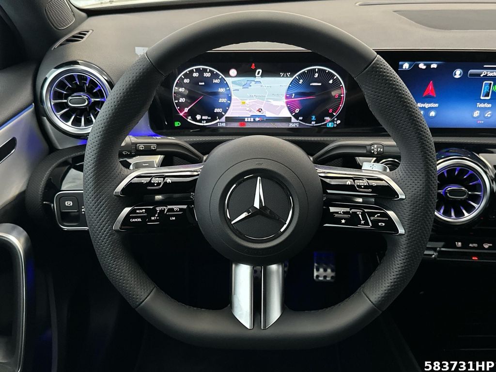 Mercedes-Benz A 200 2025