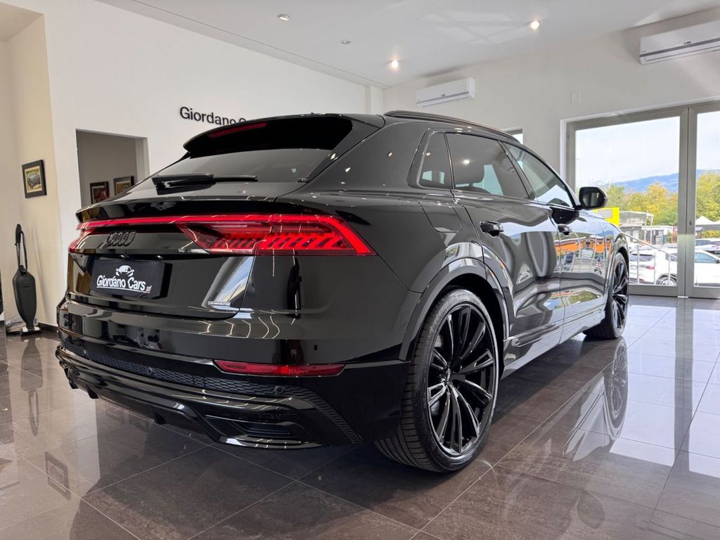 Audi Q8 2022
