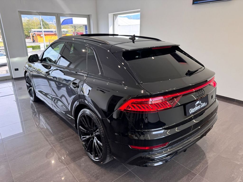 Audi Q8 2022