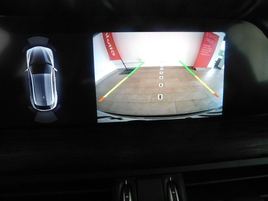 Alfa Romeo Stelvio 2021