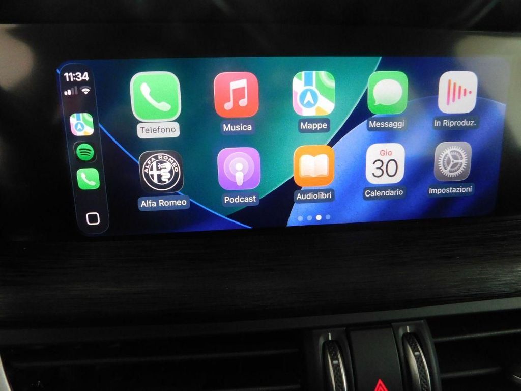 Alfa Romeo Stelvio 2021