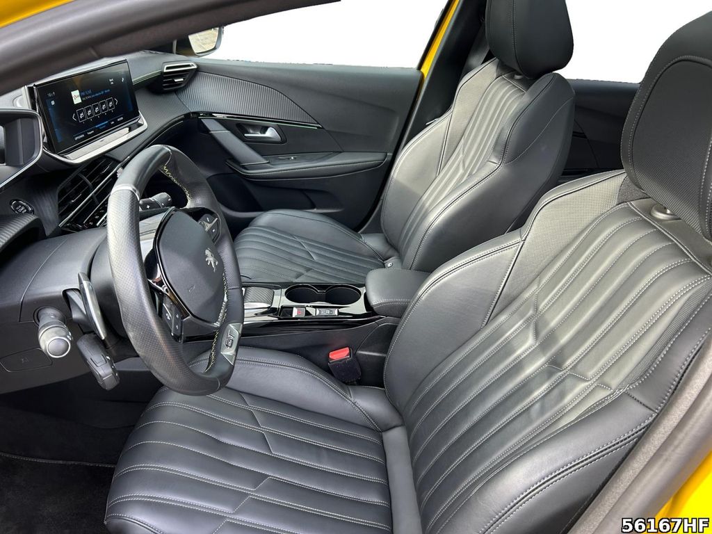Peugeot 208 2022